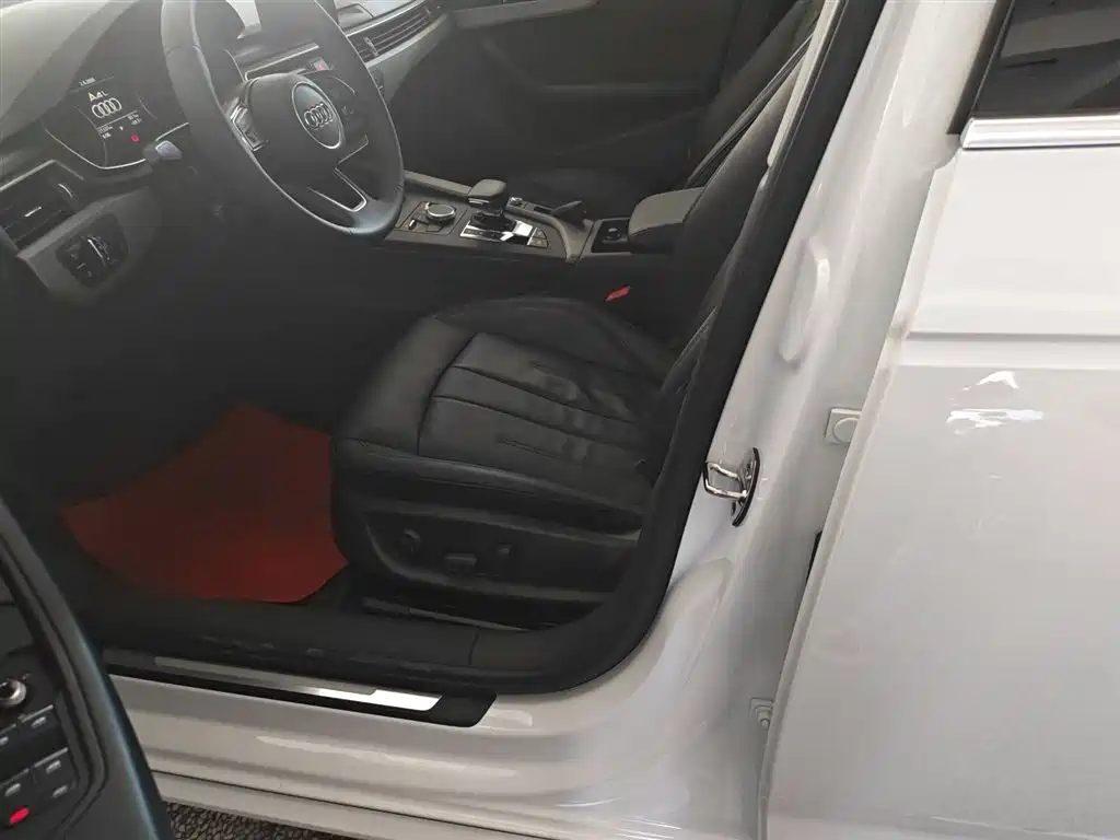 Audi A4L 2017 Plus 40 TFSI Progressive фото 11