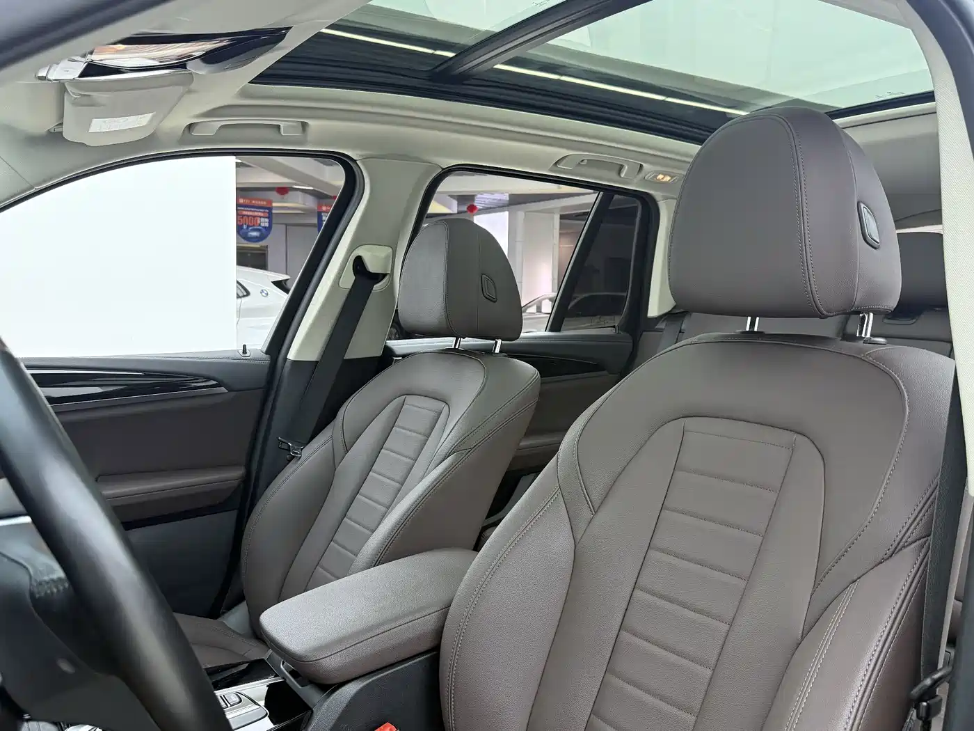 BMW X3 2021 xDrive25i Luxury Package фото 12