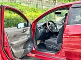 Фото 18 - Nissan Tiida