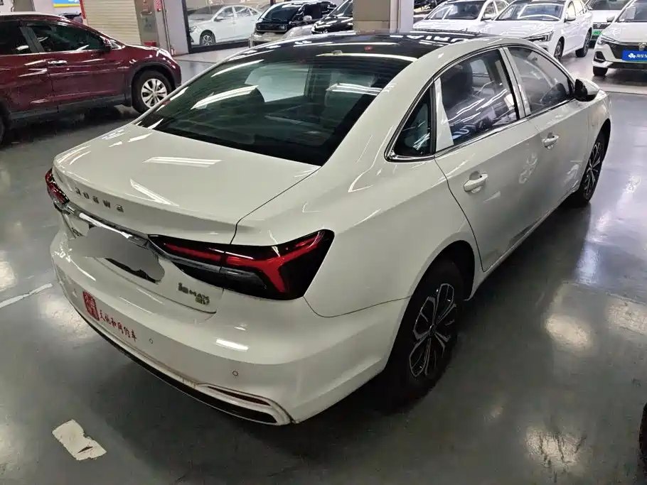 Roewe i6 MAX EV 2026 2022 EV 500 Sunroof Premium