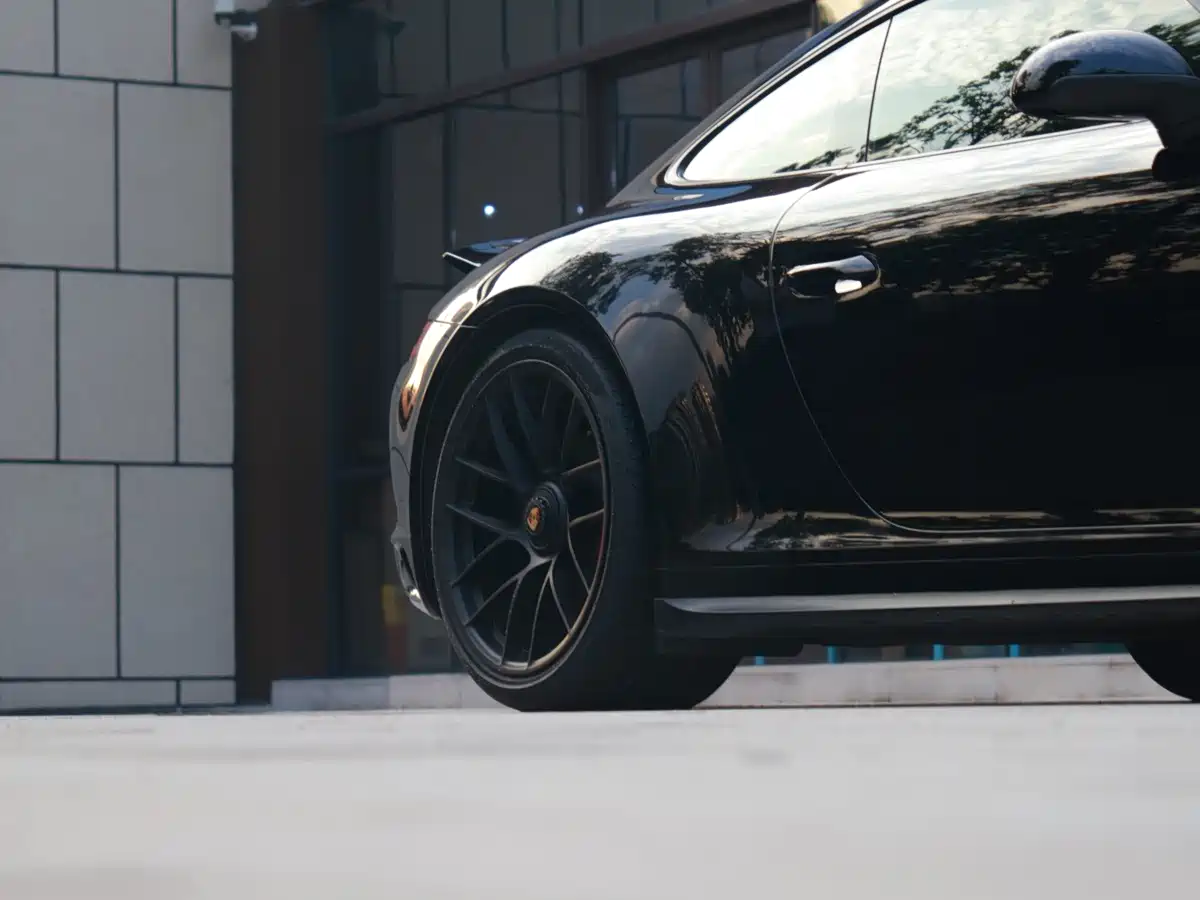 Photo 22 - Porsche 911