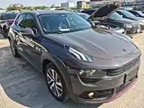 Photo 4 - Lynk & Co 02