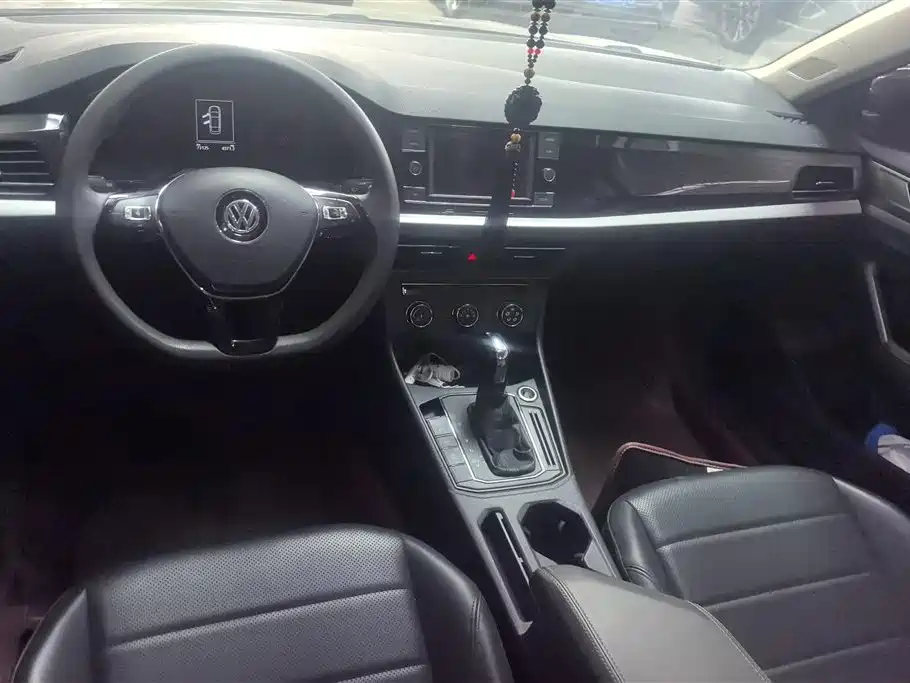 Volkswagen Lavida 2019 1.5L Automatic Comfort Edition China VI фото 12