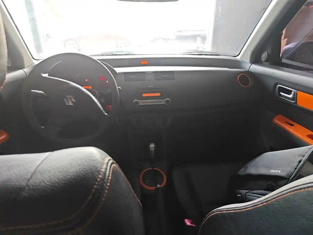 Suzuki Swift 2018 2016 1.5L Automatic Fashion Cool Edition