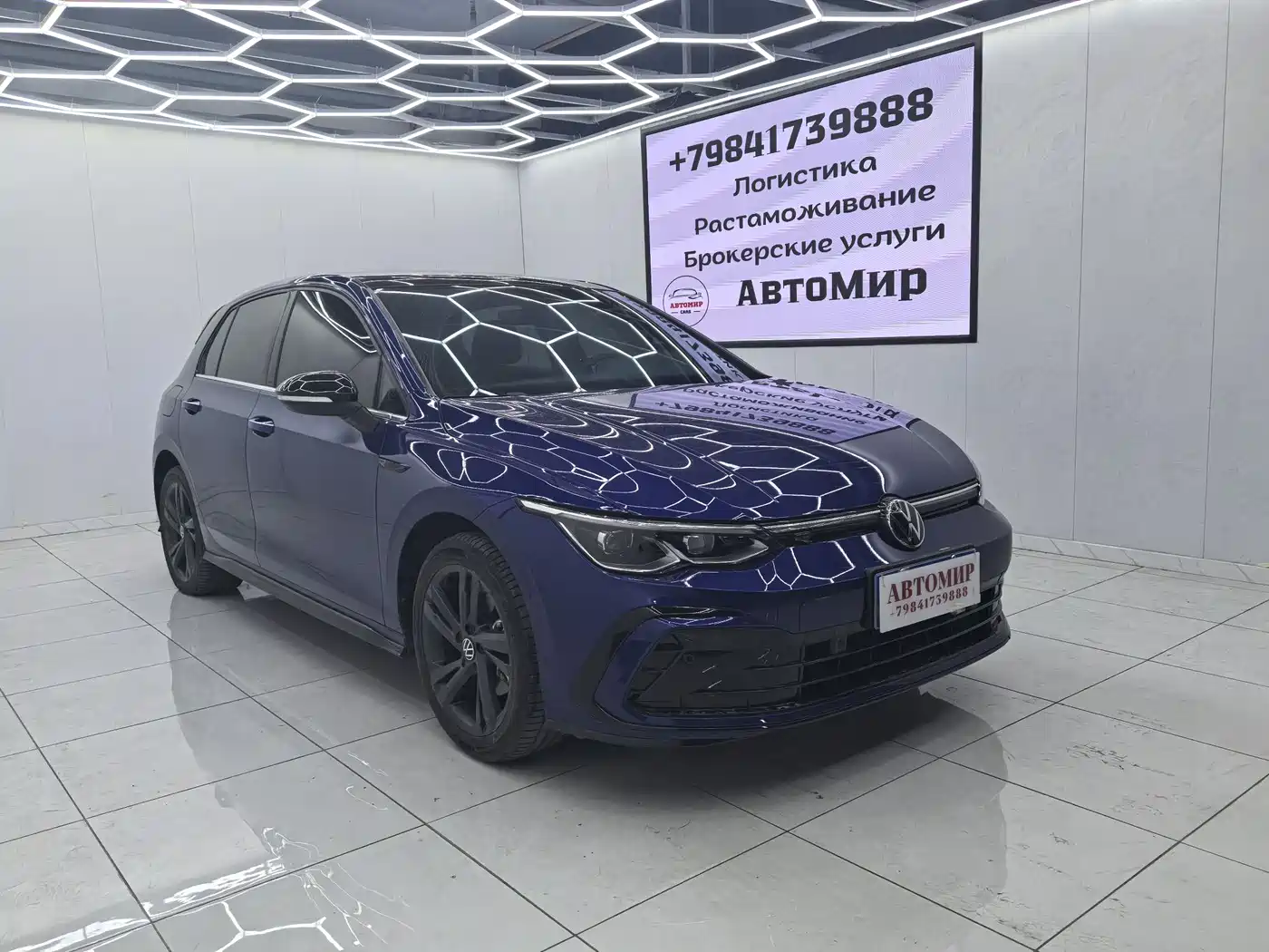 Volkswagen Golf 2021 280TSI DSG R-Line фото 3
