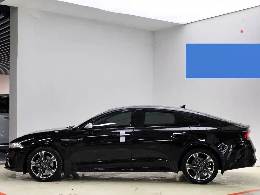 Kia K5 2020 380T GT-Line Premium Tech Version фото 3