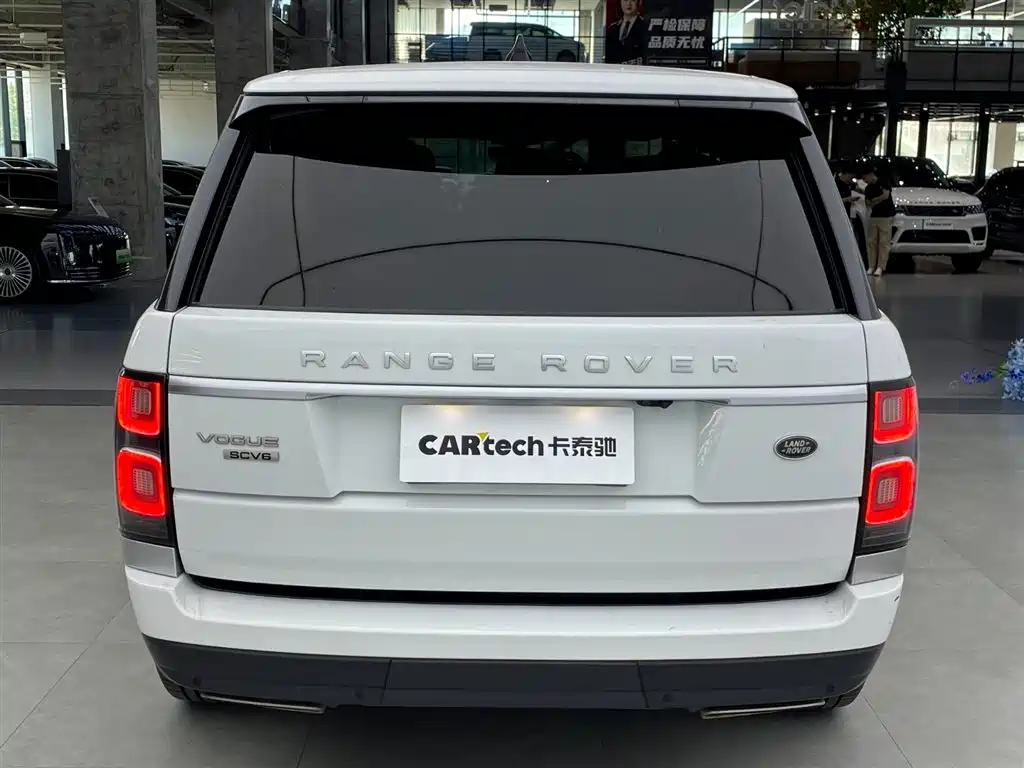 Land Rover Range Rover 2019 3.0 SCV6 Heritage Edition фото 3