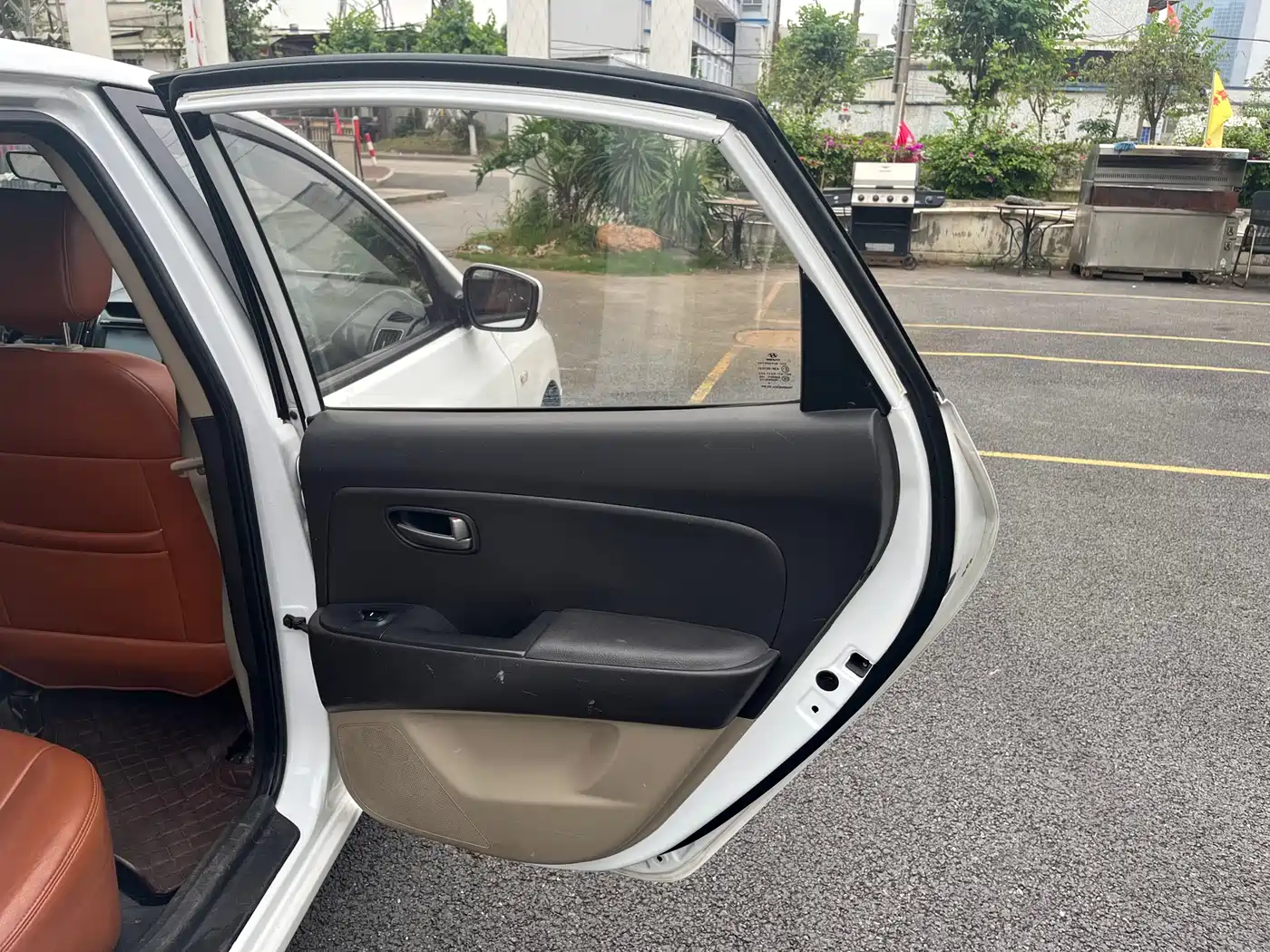 Hyundai Elantra 2011 1.6L Automatic Comfort фото 17
