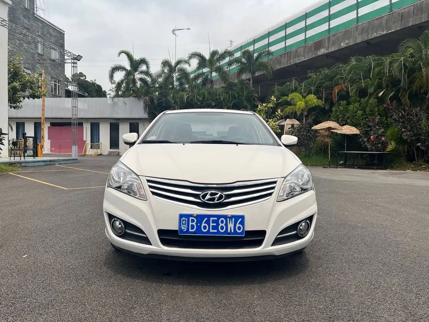 Hyundai Elantra 2011 1.6L Automatic Comfort фото 2