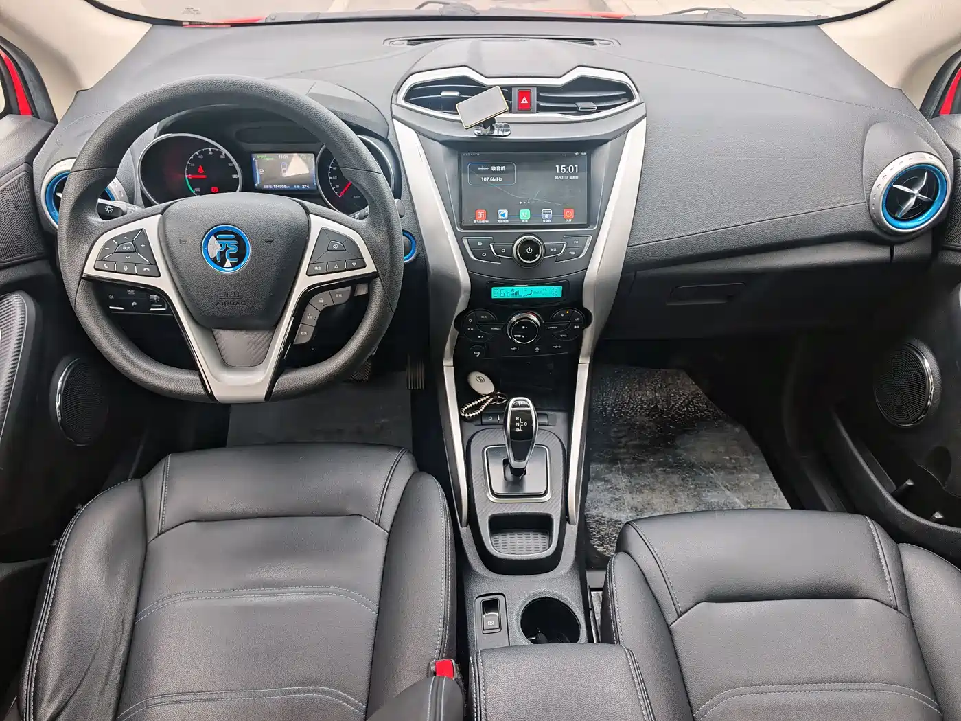 BYD Yuan New Energy 2018 EV360 Smart Connected Cool Type фото 13