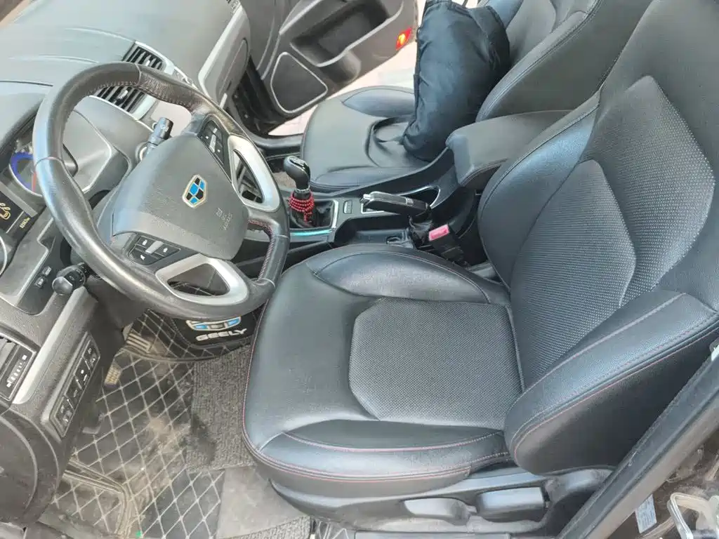 Geely Emgrand 2015 2015 Sedan 1.5L Manual Upward Edition
