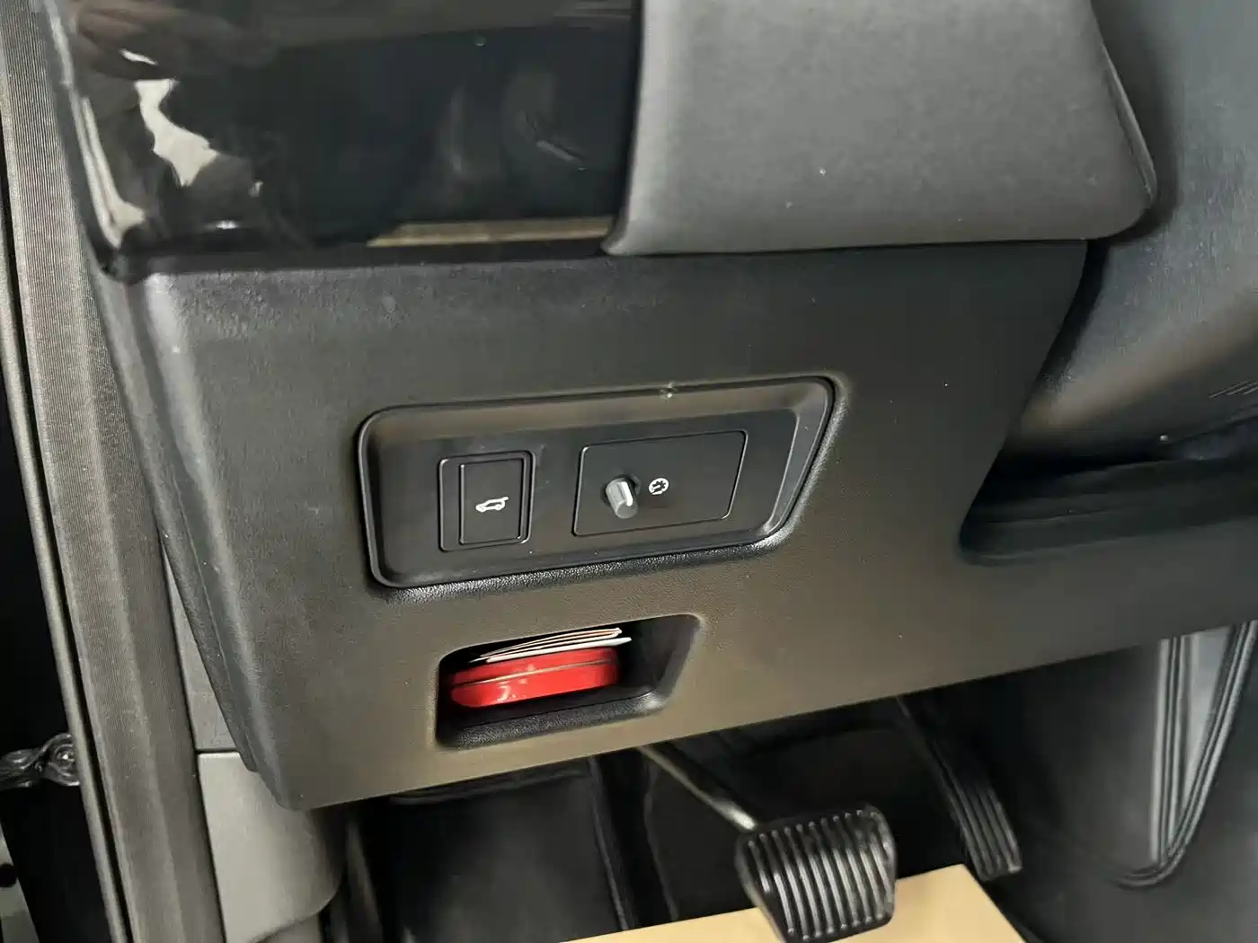 Land Rover Discovery 2020 3.0 SC V6 30th Anniversary Special Edition фото 19