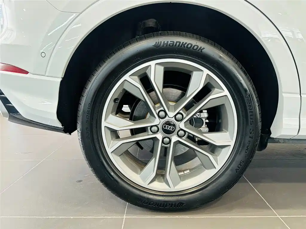 Audi Q3 2026 2025 quattro 45th Anniversary Edition 40TFSI Fashion Dynamic