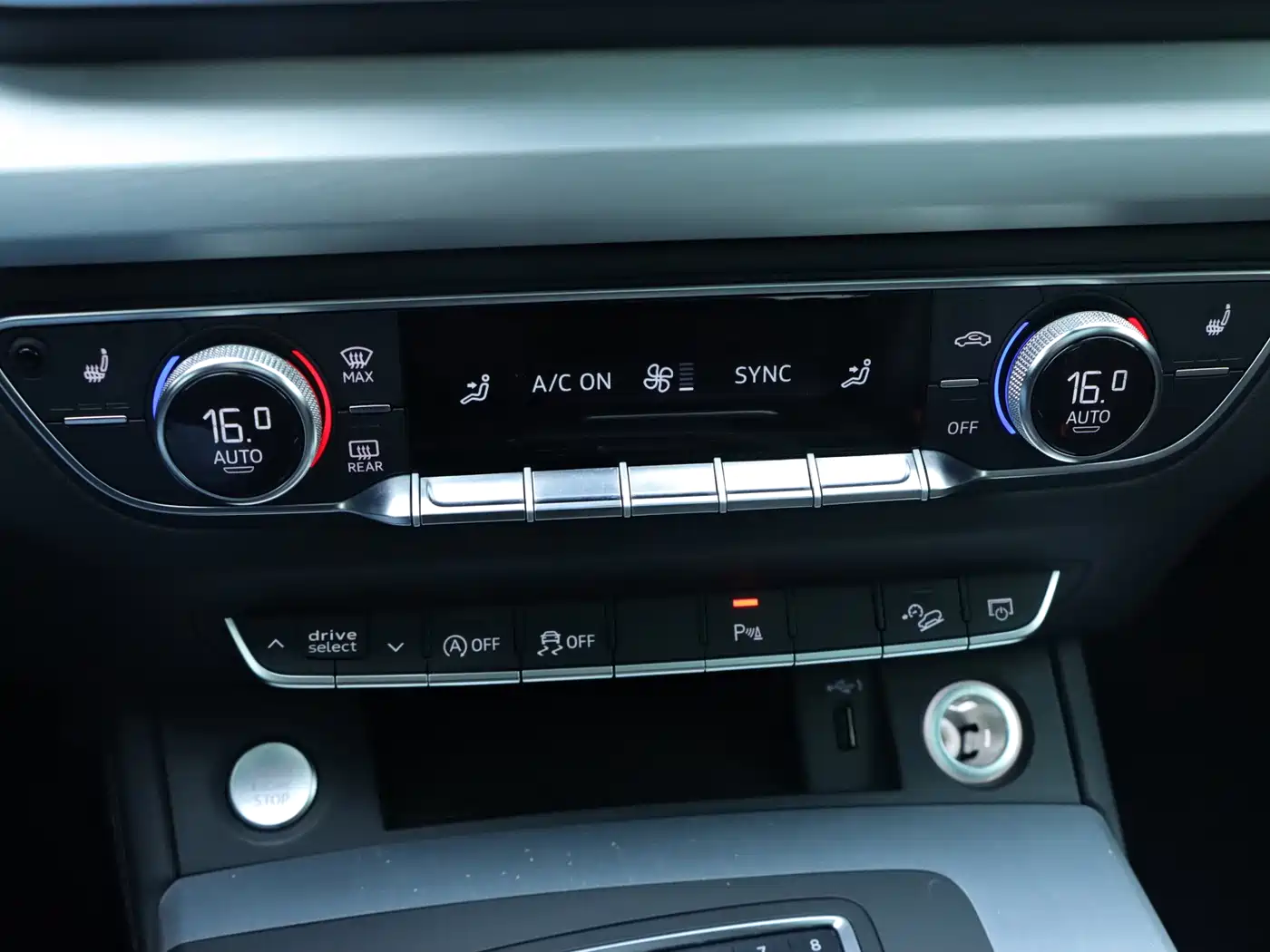 Audi Q5L 2018 40 TFSI Prestige Fashion (China V) фото 18