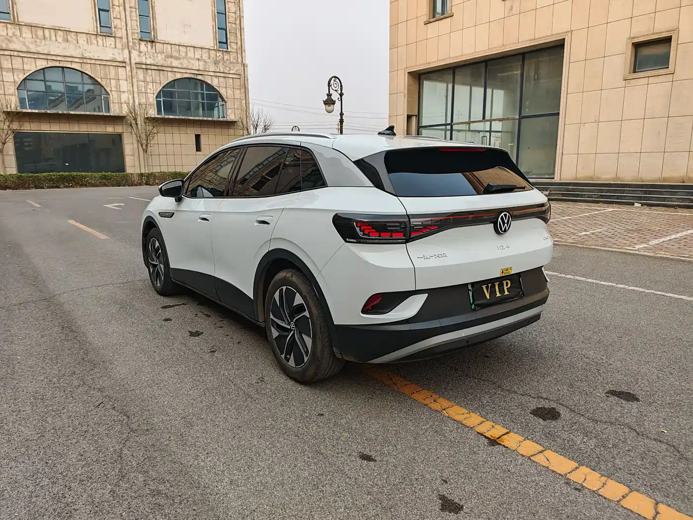 VOLKSWAGEN ID.4 CROZZ