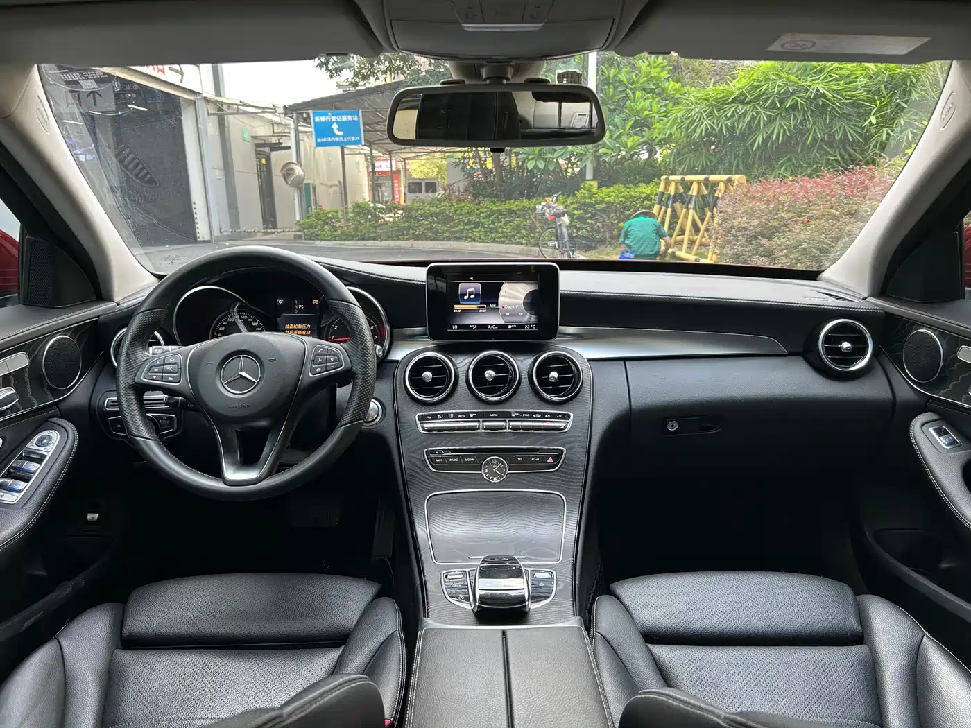 Mercedes-Benz C-Class 2016 C 200 L Sport фото 7
