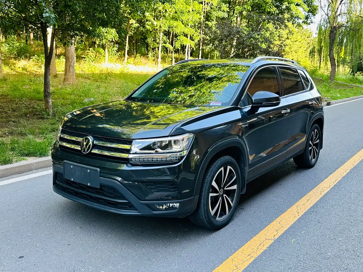 Volkswagen Tharu 2022 280TSI FWD Luxury Edition