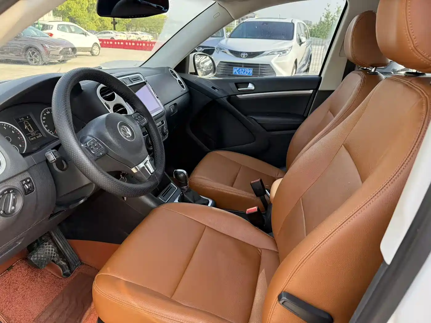 Volkswagen Tiguan 2016 Model 300TSI Automatic 2WD Trend Edition фото 5