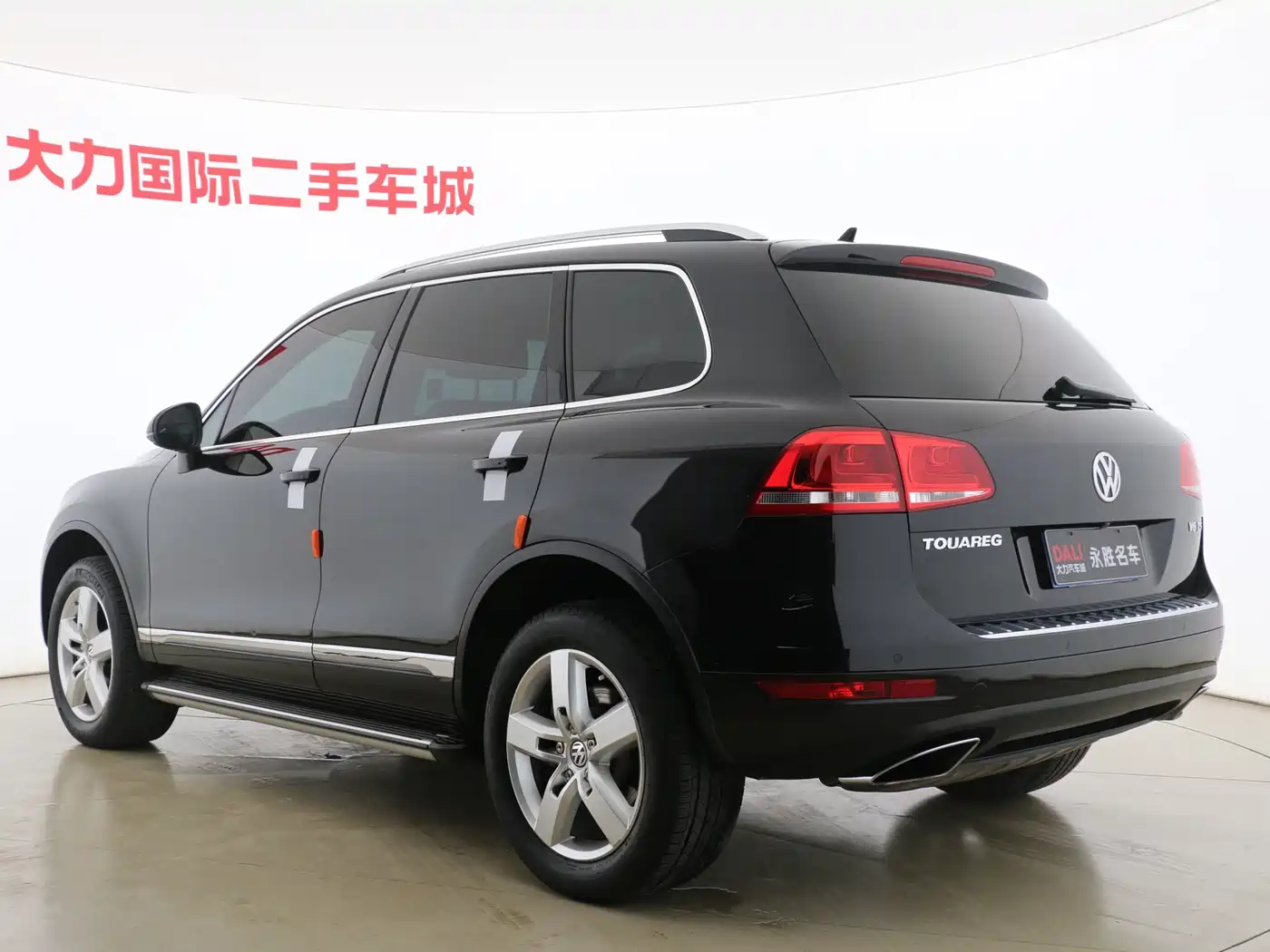 Volkswagen Touareg 2011 3.0TSI Luxury фото 14