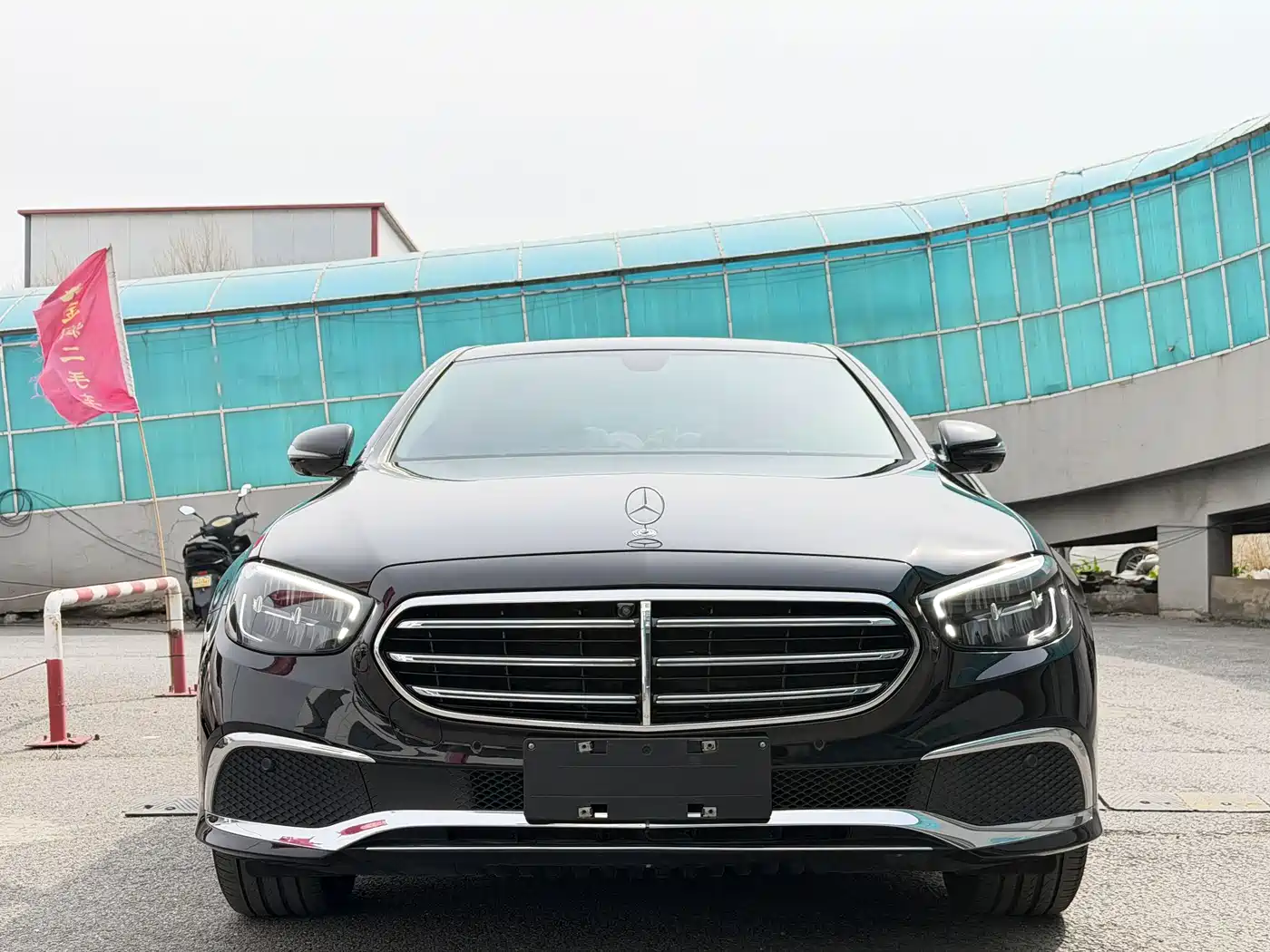  E CLASS
