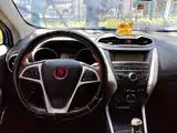 صورة 11 - BYD Yuan