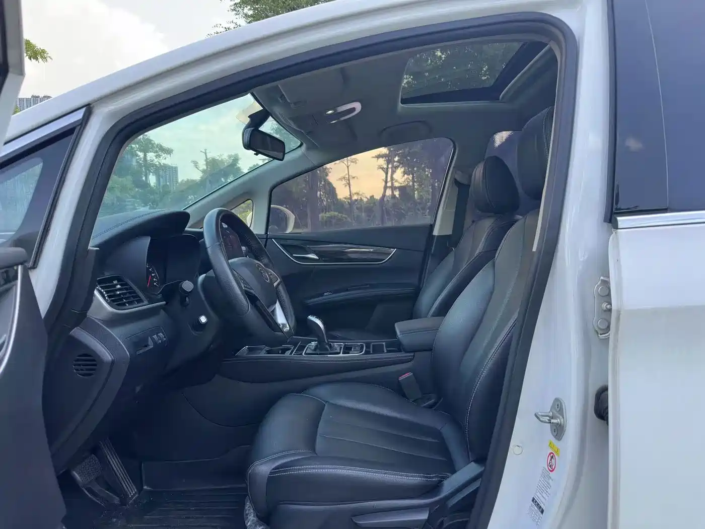 BYD Song MAX 2020 2019 1.5T Auto Smart Connected Sunroof 6-seater China VI
