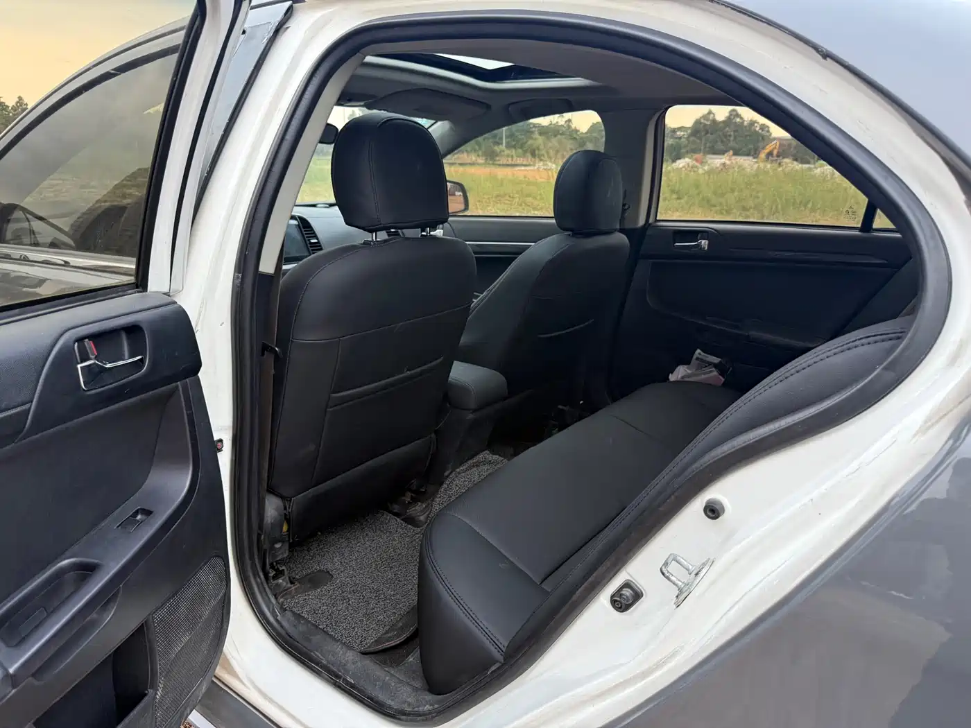 Mitsubishi Lancer EX 2012 Zhishang 1.8L CVT Luxury фото 11
