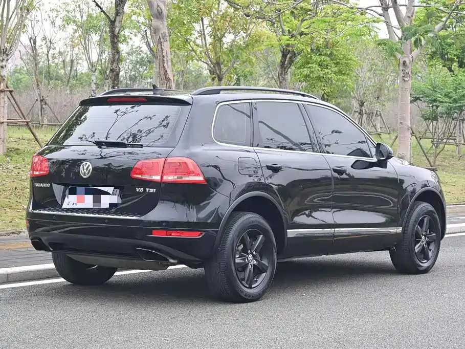 Volkswagen Touareg 2014 3.0TSI New Edge Edition фото 3