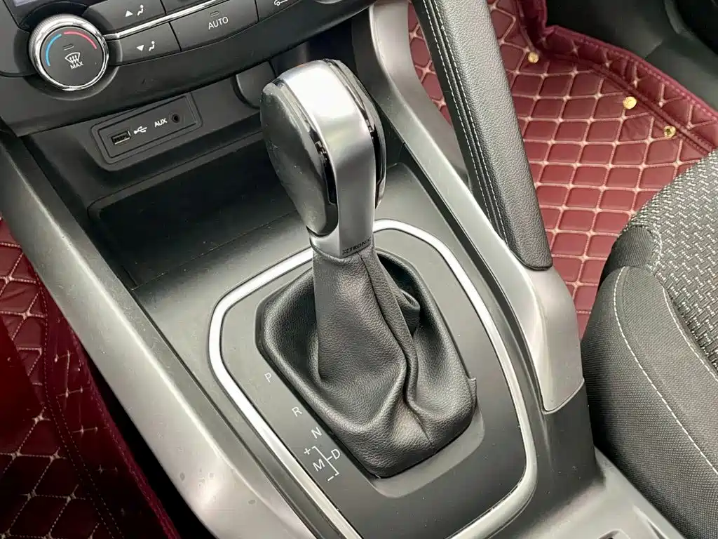 Renault Kadjar 2017 2016 2.0L 2WD Leading