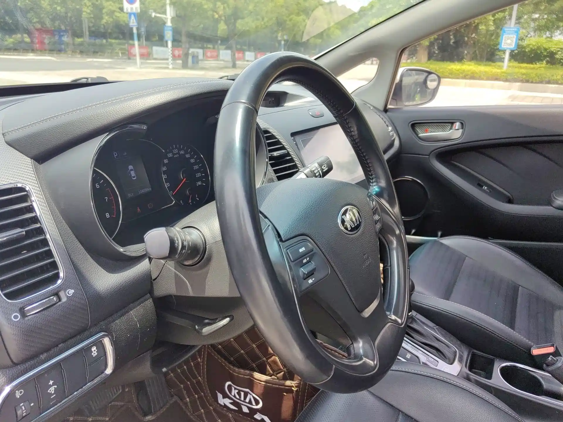 Photo 16 - Kia K3