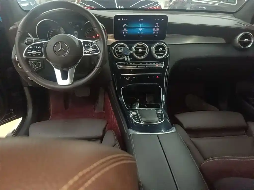 Mercedes-Benz GLC 2020 GLC 260 L 4MATIC Dynamic фото 10