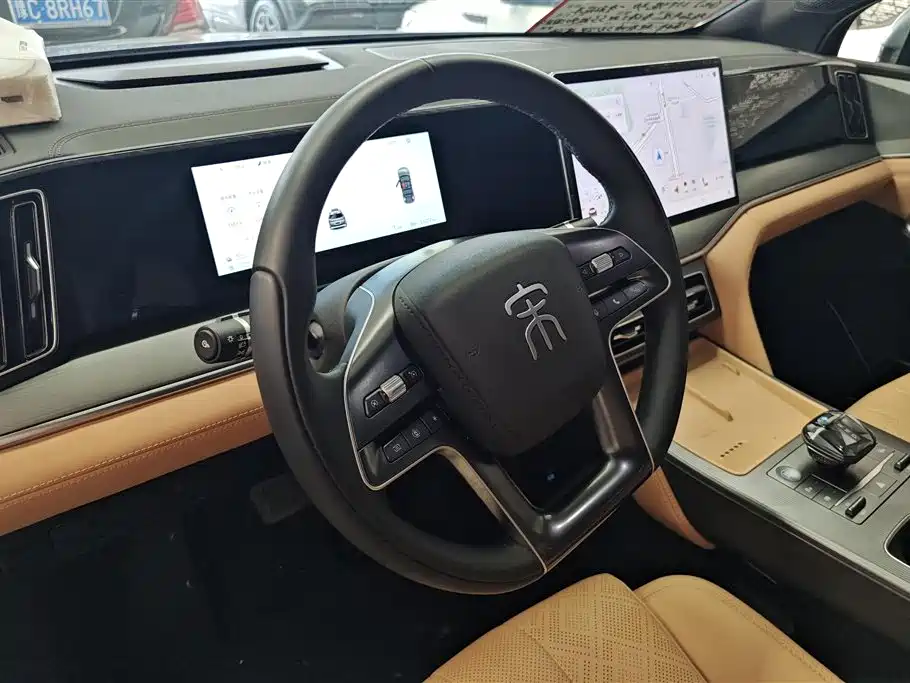 BYD Song L DM-i 2024 112km Leading Edition фото 15