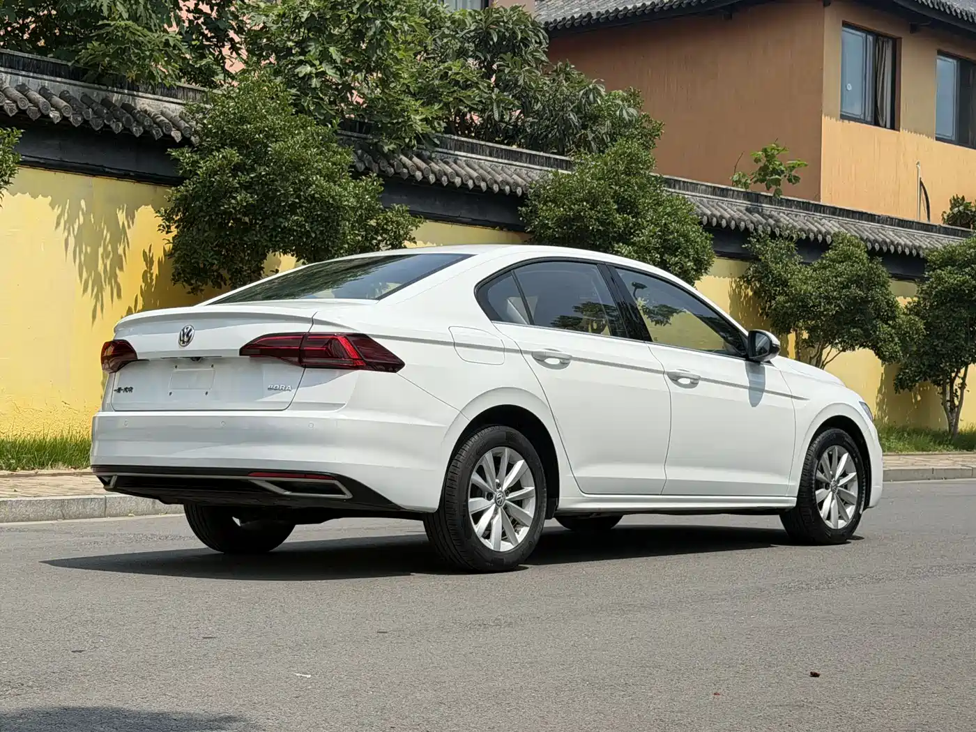 Volkswagen Bora 2020 1.5L Automatic Elite фото 9