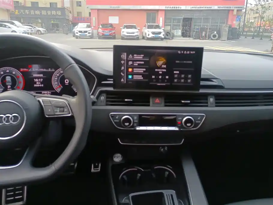 Audi A4L 2024 40 TFSI Luxury Dynamic фото 13