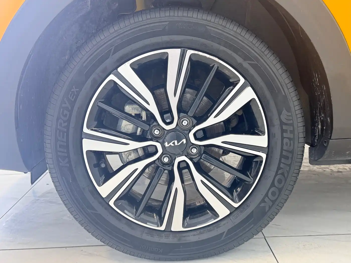 Kia KX1 2021 1.4L CVT Fun Sunroof Version фото 17