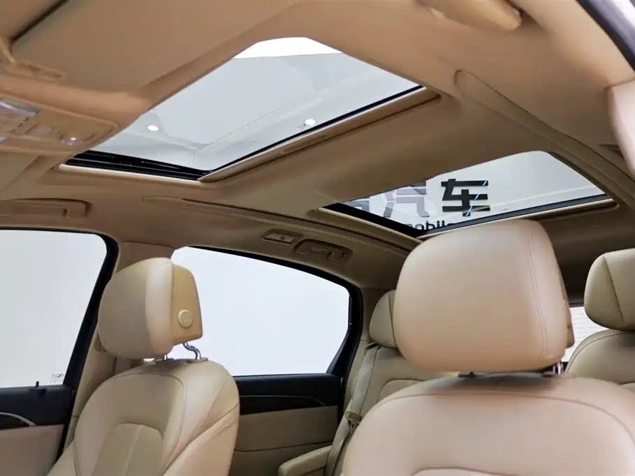 Buick GL8 2017 ES 28T Flagship China V фото 27