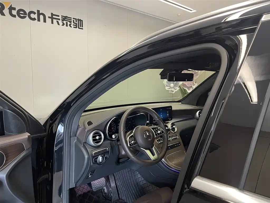 Mercedes-Benz GLC 2022 Facelift GLC 300 L 4MATIC Dynamic Collector's Edition фото 27
