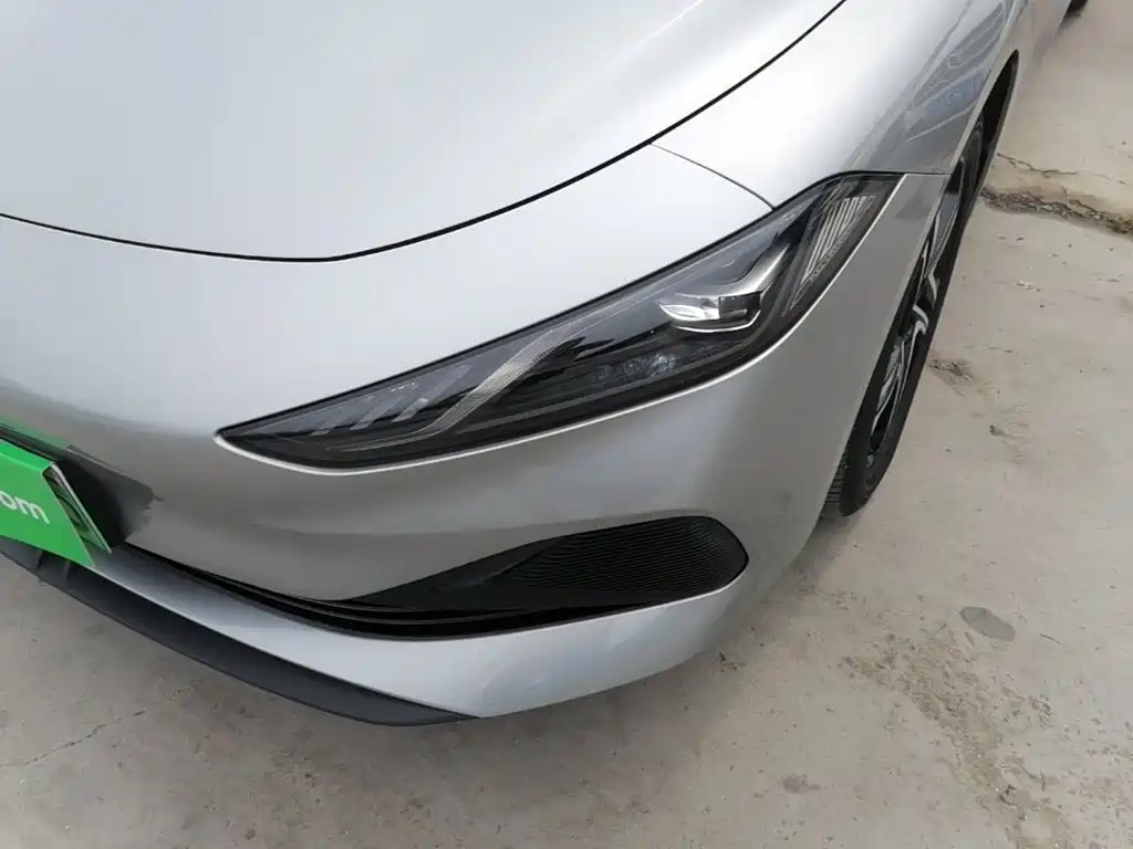 Roewe D7 2025 2023 DMH 125km Flagship Edition