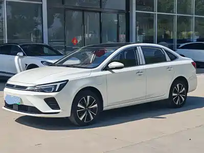 Roewe ER6