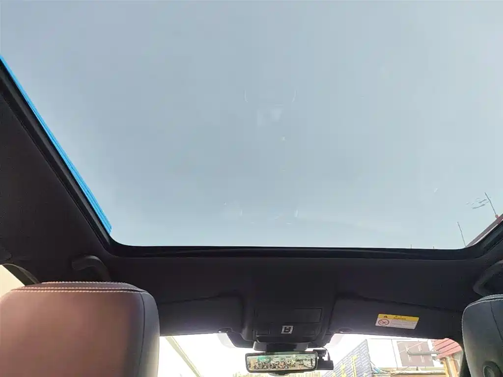 Land Rover Discovery Sport 2021 249PS R-Dynamic HSE Luxury Custom Edition фото 17