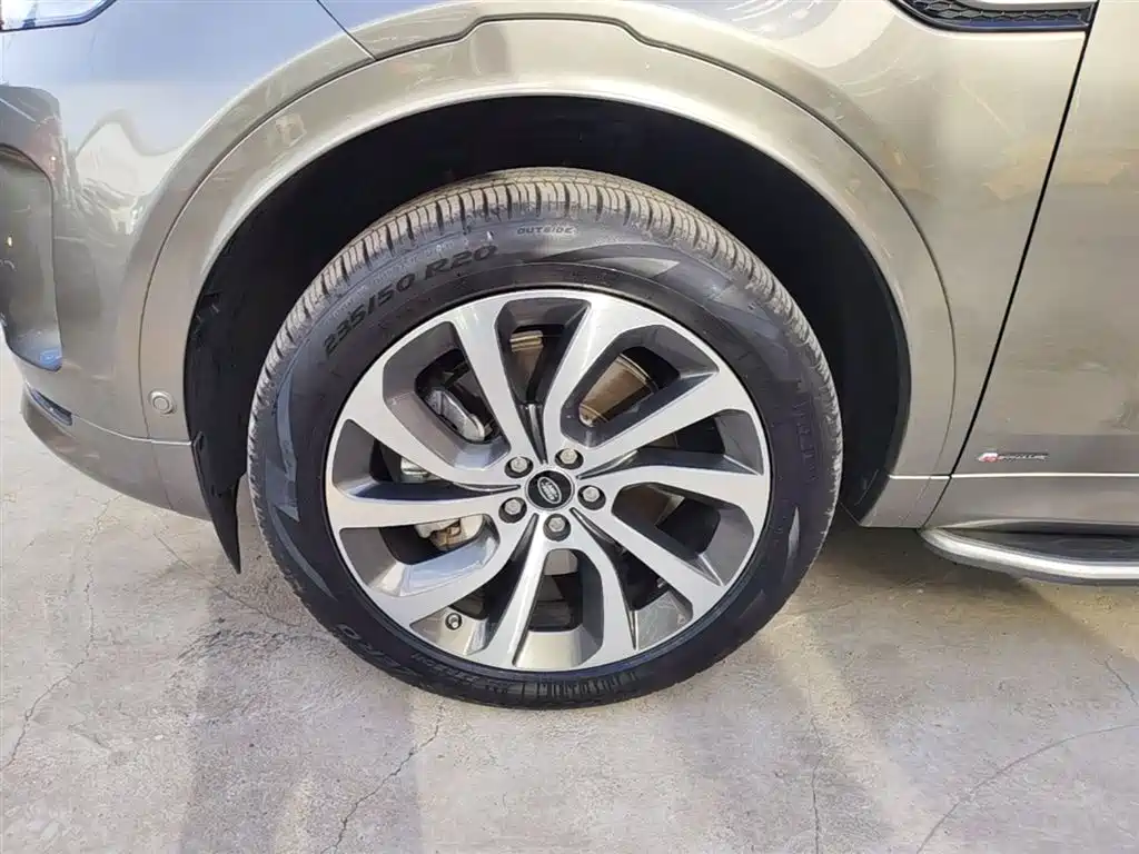 Land Rover Discovery Sport 2021 249PS R-Dynamic HSE Luxury Custom Edition фото 22