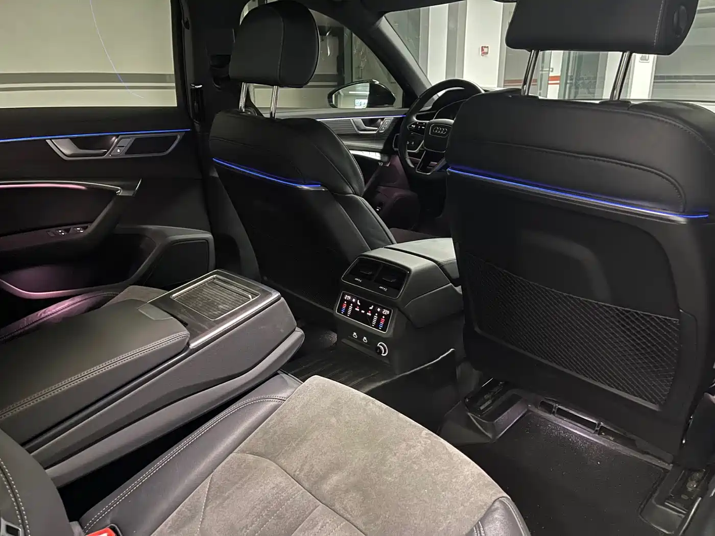 Audi A6L 2024 45 TFSI quattro Premium Dynamic фото 16