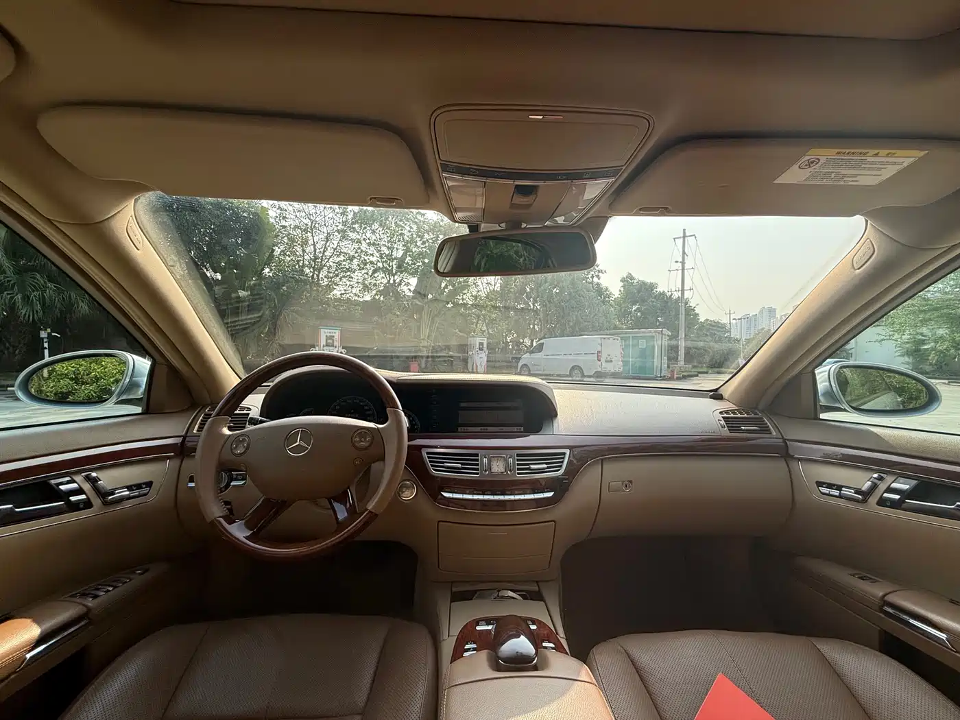 Mercedes-Benz S-Class фото 6
