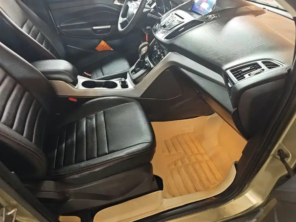 Ford Kuga 2014 2013 1.6L GTDi FWD Comfort