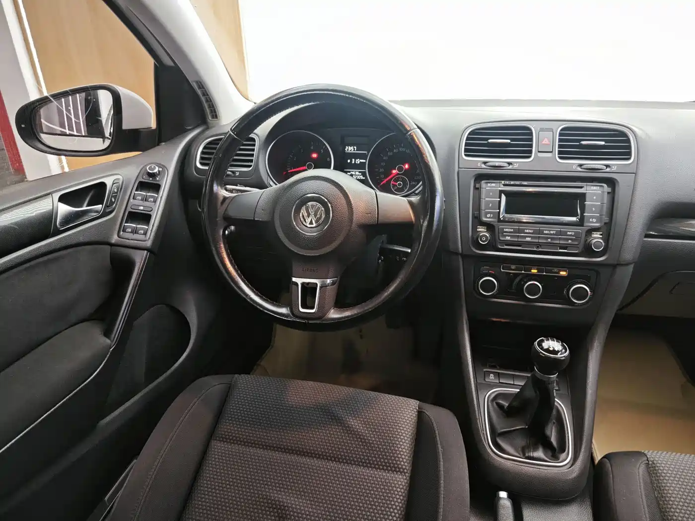 Volkswagen Golf 2013 2012 1.6 Manual Comfort Type