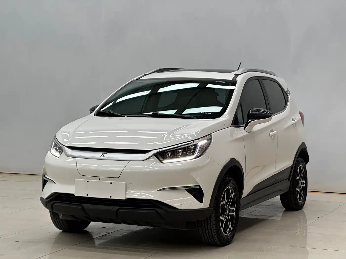 BYD Yuan Pro 2021 401KM Premium Model фото 3