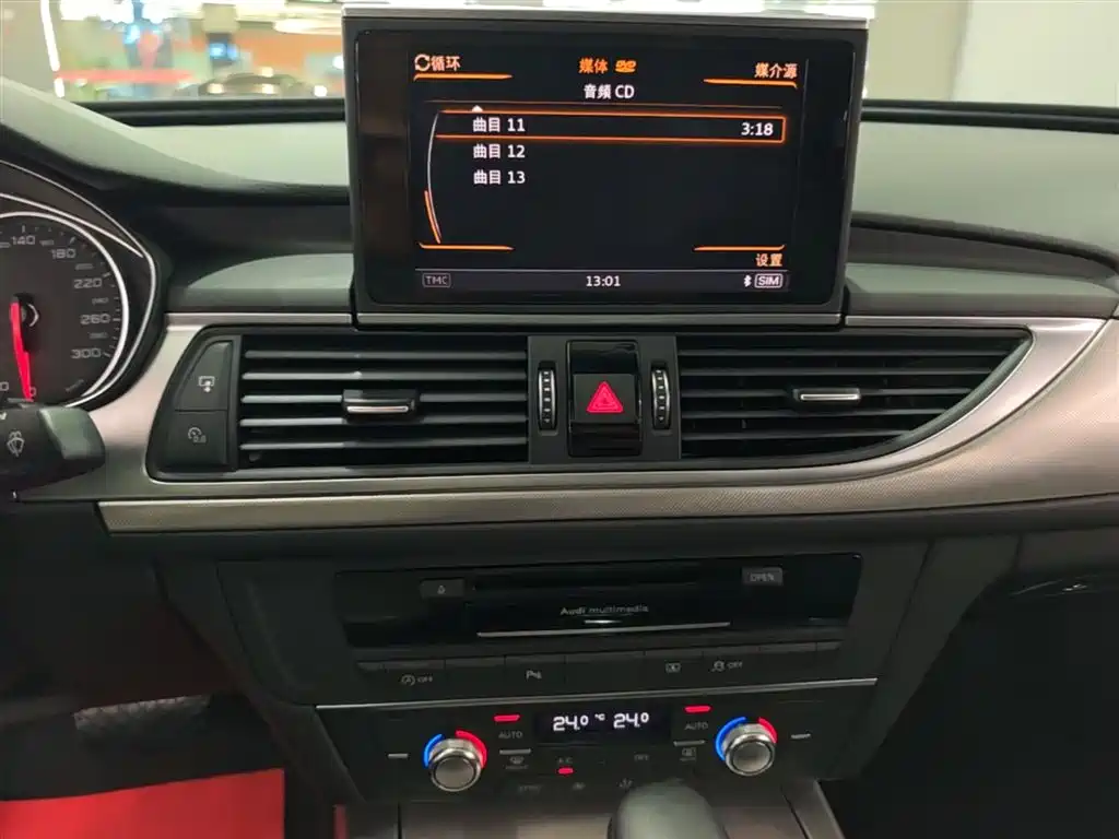 Audi A6L 2018 30th Anniversary 45 TFSI quattro Sport фото 13