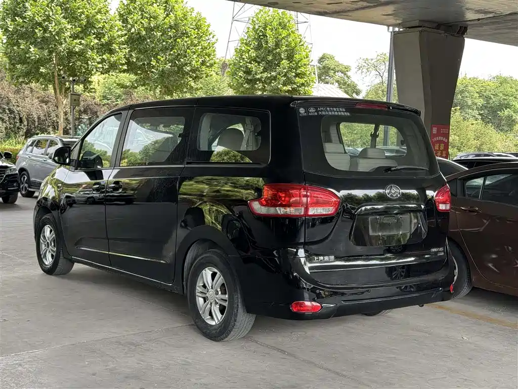 SAIC Maxus Maxus G10 2016 2.0T Automatic Elite фото 9
