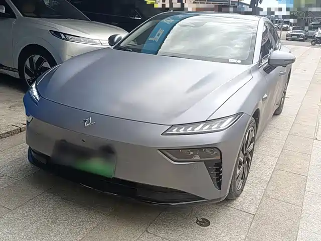 Dongfeng Yipai eπ007 2024