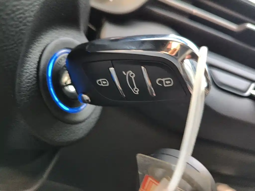 Ruilan Auto X3 PRO 2023 2022 1.5L Manual Xiaomeng